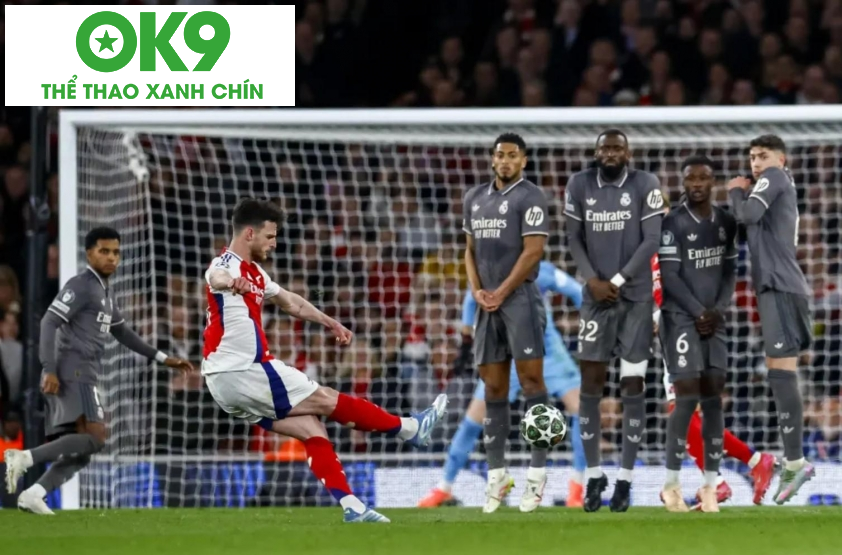 Declan Rice gây sốt với siêu phẩm đá phạt